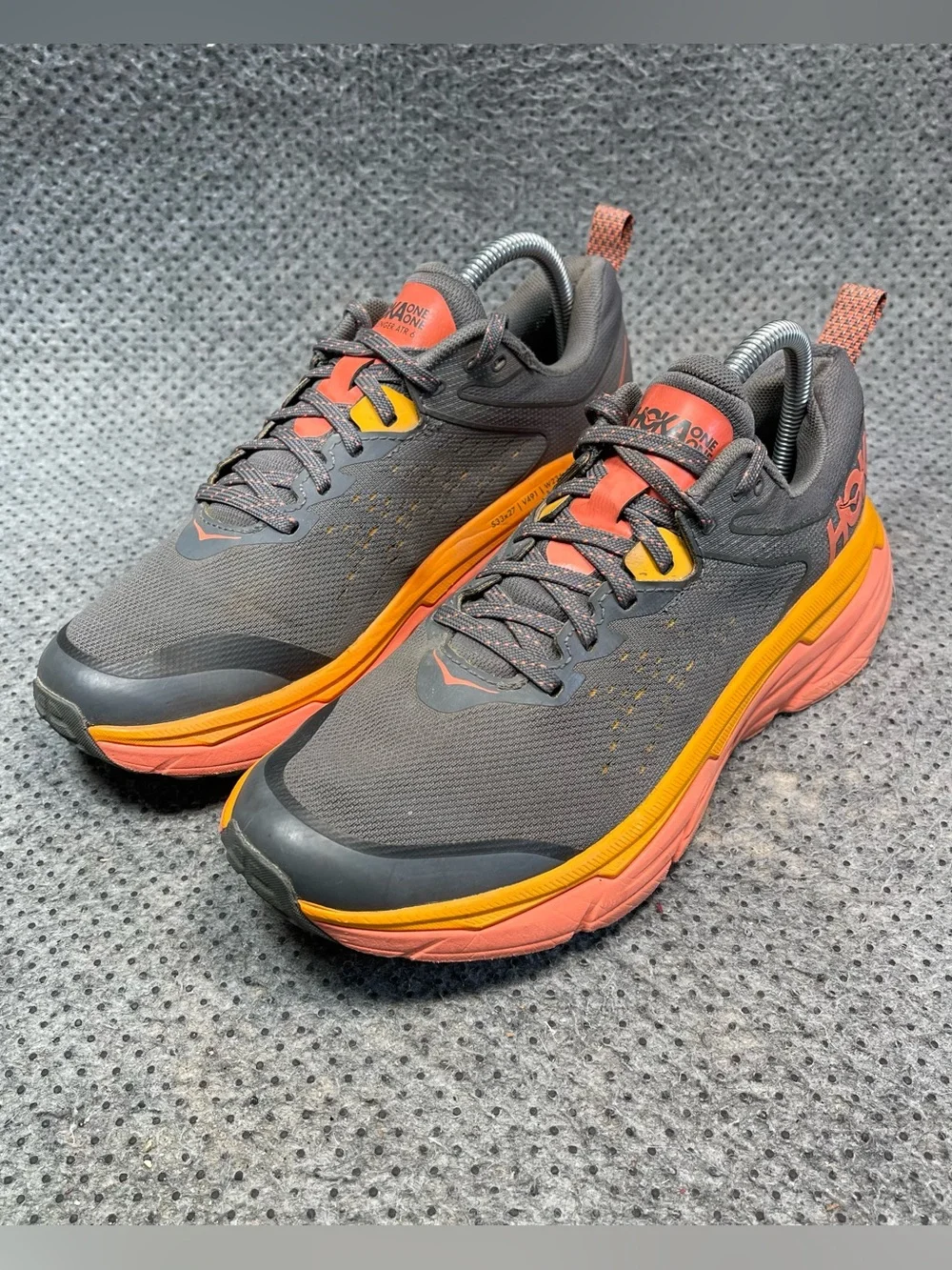 Hoka One One hoka one